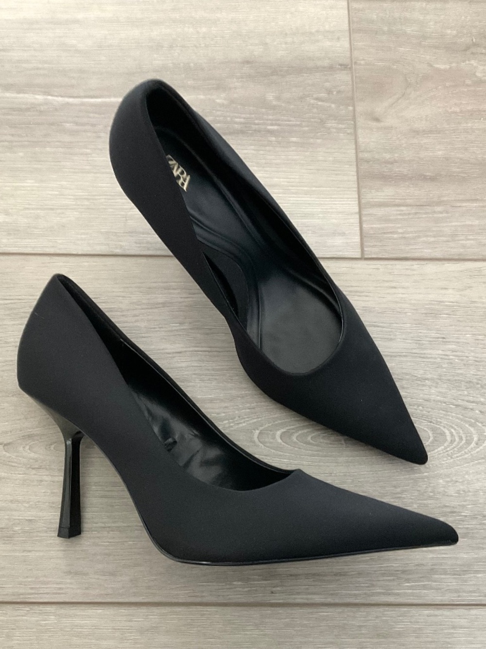 ZARA Heels Pointed Toe Black Size EU 39